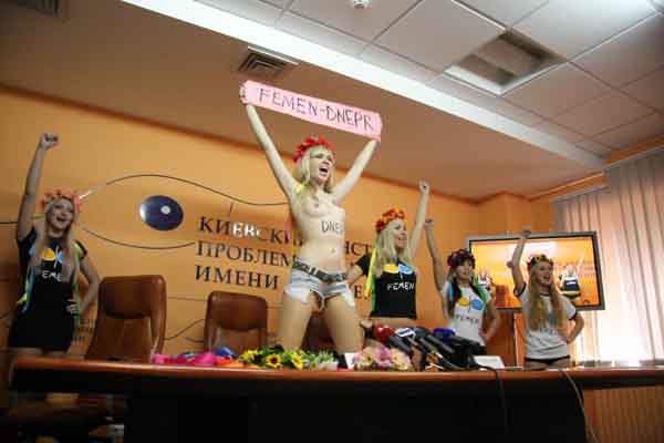   FEMEN    , ,