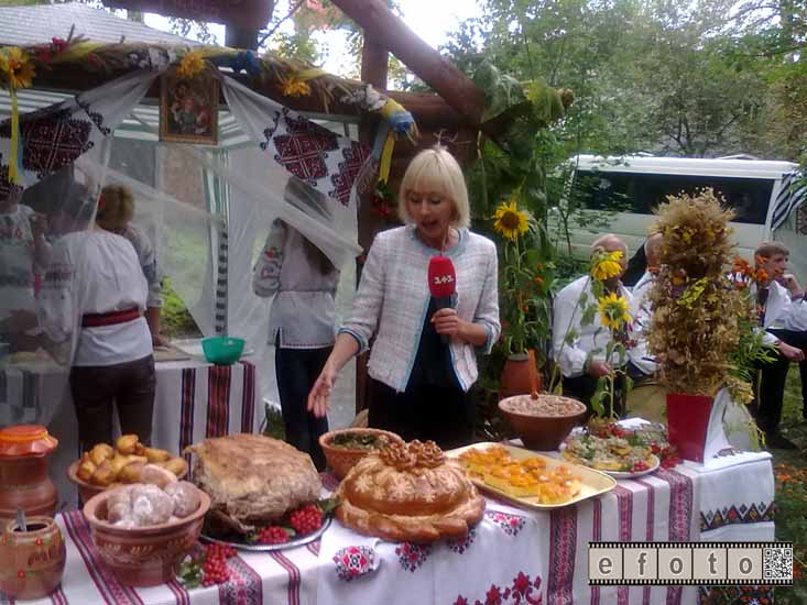 Фото IV  фестиваля аутентичной карпатской кухни Смачний Спас в  Тлумаче Ивано - Франковской области