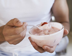 Мечников предложил уникальный рецепт промышленного производства йогурта