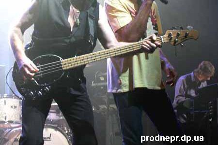 Фото: Иэн Гиллан и Роджер Гловер
Концерт британской рок-группы “Deep Purple” в Днепропетровске
