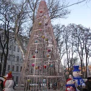 Новогодняя елка в Днепропетровске
Губернаторская елка в Днепропетровске