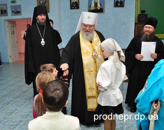 Фото: Художественная выставка "Православный мир глазами детей", Днепропетровск
