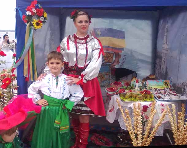 Фото: ярмарка в День Города в Днепропетровске
